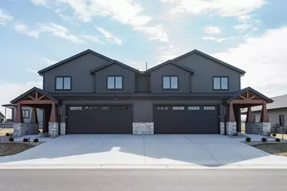 365 Ridge View Drive #15, Milton, WI 53563 - Photo 2