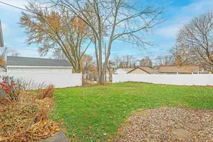 1526 Arizona Pass, Madison, WI 53704 - Photo 2