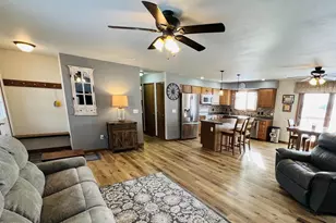 28414 Clary Ln, Richland Center, WI 53581 - Photo 4