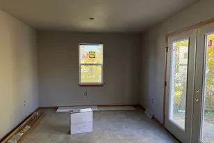 1115 Summit Ave, Beloit, WI 53511 - Photo 4