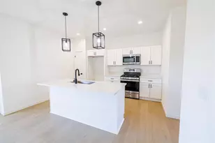 501 Ridge Ct, Orfordville, WI 53576 - Photo 6