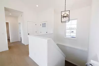 506 Ridge Court, Orfordville, WI 53576 - Photo 4