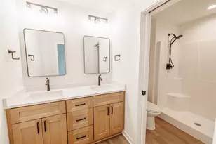 414 Ridge Ct, Orfordville, WI 53576 - Photo 6