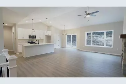 2855 Deer Path Court, Beloit, WI 53511 - Photo 10