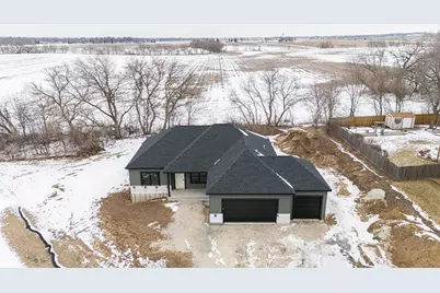 2855 Deer Path Court, Beloit, WI 53511 - Photo 2