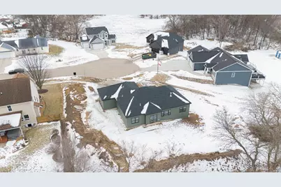 2855 Deer Path Court, Beloit, WI 53511 - Photo 12