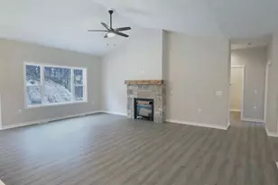 2855 Deer Path Ct, Beloit, WI 53511 - Photo 6