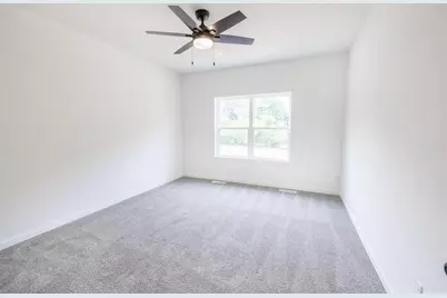 2390 Pow Wow Trail, Beloit, WI 53511 - Photo 10