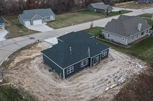 909 Red Hawk Dr, Milton, WI 53563 - Photo 12