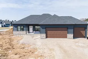 909 Red Hawk Dr, Milton, WI 53563 - Photo 1