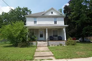 873 E Memorial Dr Dr, Janesville, WI 53545 - Photo 4