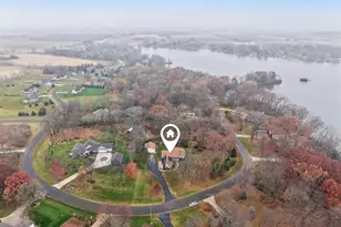 W9632 Rose Cir, Beaver Dam, WI 53916 - Photo 2