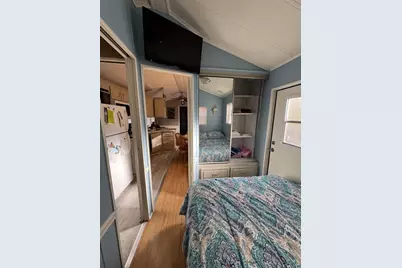 246 Leisure Way, Edgerton, WI 53534 - Photo 6