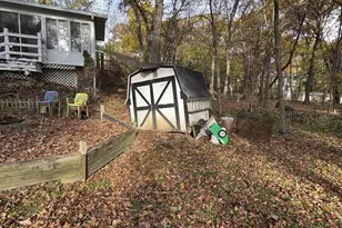 246 Leisure Way, Edgerton, WI 53534 - Photo 16