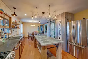 1736 Washington Rd, Stoughton, WI 53589 - Photo 44