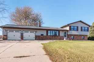 S2693 Golf Course Rd, Reedsburg, WI 53959 - Photo 4