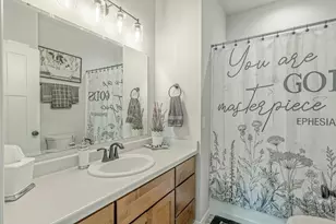 2006 Autumn Lake Parkway, Madison, WI 53718 - Photo 20