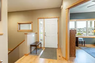 5153 Ninebark Dr, Fitchburg, WI 53711 - Photo 2