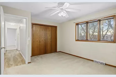 1162 Crossing Ridge Trail, Sun Prairie, WI 53590 - Photo 24