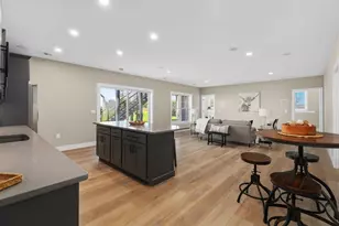 1405 Atlas Trail, Waunakee, WI 53597 - Photo 12