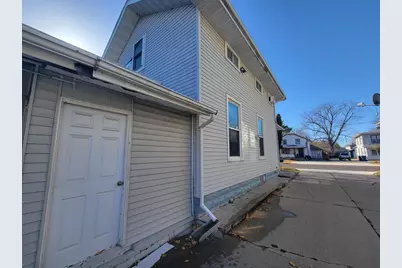 544 N Chatham Street, Janesville, WI 53548 - Photo 10