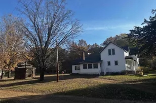 W1712 Deerborn Dr, Neshkoro, WI 54960 - Photo 10