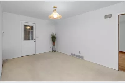 5449 Old Middleton Road, Madison, WI 53705 - Photo 20