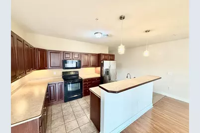 955 Liberty Boulevard #104, Sun Prairie, WI 53590 - Photo 6