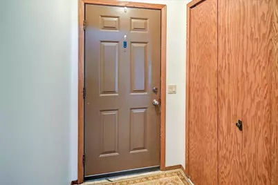 931 S Gammon Road, Madison, WI 53719 - Photo 4