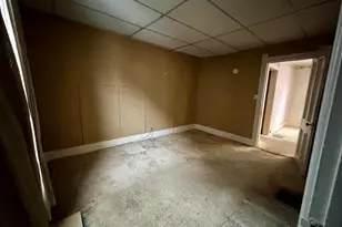 228 N Pearl St, Janesville, WI 53548 - Photo 14