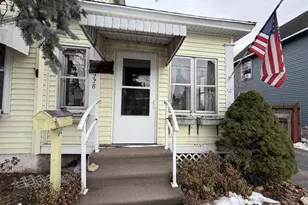 228 N Pearl St, Janesville, WI 53548 - Photo 6