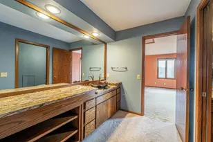 1705 Camelot Dr, Madison, WI 53705 - Photo 30