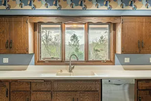 1705 Camelot Dr, Madison, WI 53705 - Photo 12