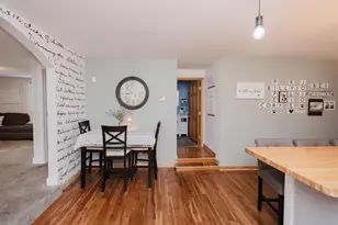 825 Fountain St, Mineral Point, WI 53565 - Photo 10