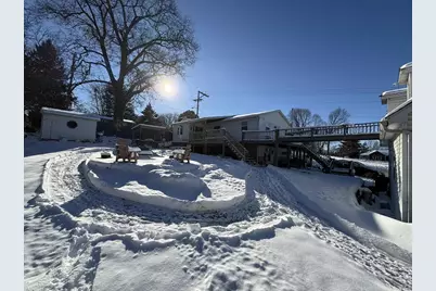 825 Fountain Street, Mineral Point, WI 53565 - Photo 2