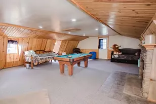 825 Fountain St, Mineral Point, WI 53565 - Photo 32