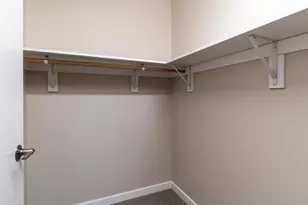 2674 Notre Dame Dr, Fitchburg, WI 53711 - Photo 26