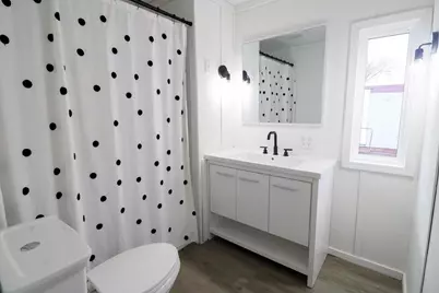 1025 Oak Avenue #106, Onalaska, WI 54650 - Photo 6