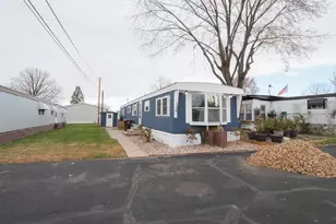 1025 Oak Ave, Onalaska, WI 54650 - Photo 2