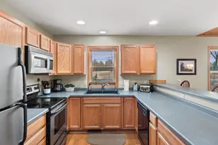 389 Cog Hill Ct, Nekoosa, WI 54457 - Photo 10