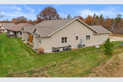 389 Cog Hill Court #6, Nekoosa, WI 54457 - Photo 32