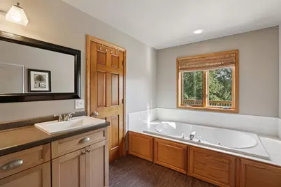 919 Lochmoore Drive, Waunakee, WI 53597 - Photo 24