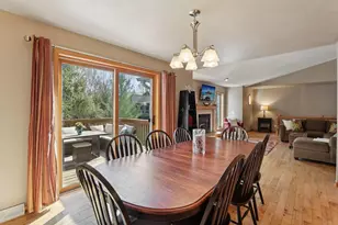 919 Lochmoore Dr, Waunakee, WI 53597 - Photo 16