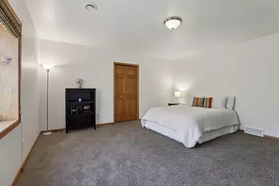 919 Lochmoore Drive, Waunakee, WI 53597 - Photo 38