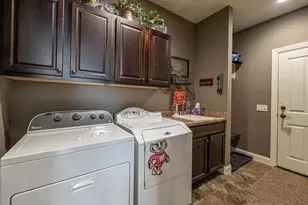 6785 Village Walk Ln, DeForest, WI 53532 - Photo 16