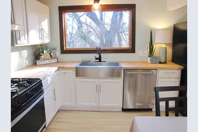 10168 N Edgewood Shores Road, Edgerton, WI 53534 - Photo 12