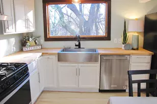 10168 N Edgewood Shores Rd, Edgerton, WI 53534 - Photo 12