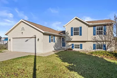 502 Lorraine Drive, Edgerton, WI 53534 - Photo 4