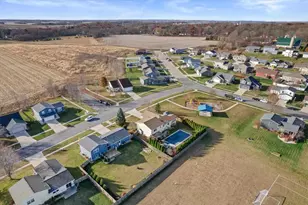 502 Lorraine Dr, Edgerton, WI 53534 - Photo 44