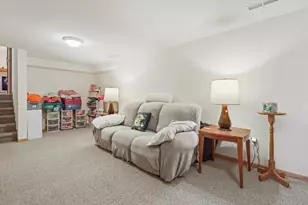 502 Lorraine Dr, Edgerton, WI 53534 - Photo 20